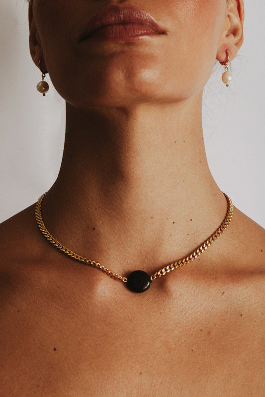 Chocker Gold Shell image 4